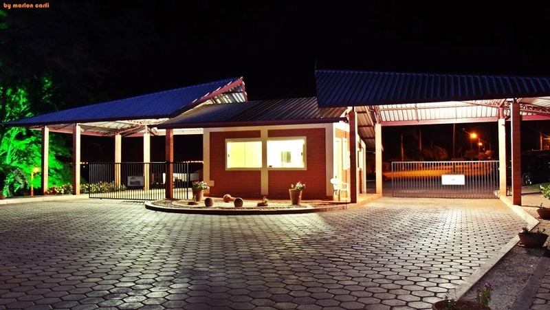 OPORTUNIDADE -Lote molhado Condomínio Riviera do Poente: 3ª foto da galeria de imagens do imóvel