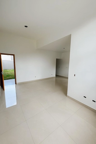 Casa á venda - Região Oeste - Londrina : 5ª foto da galeria de imagens do imóvel