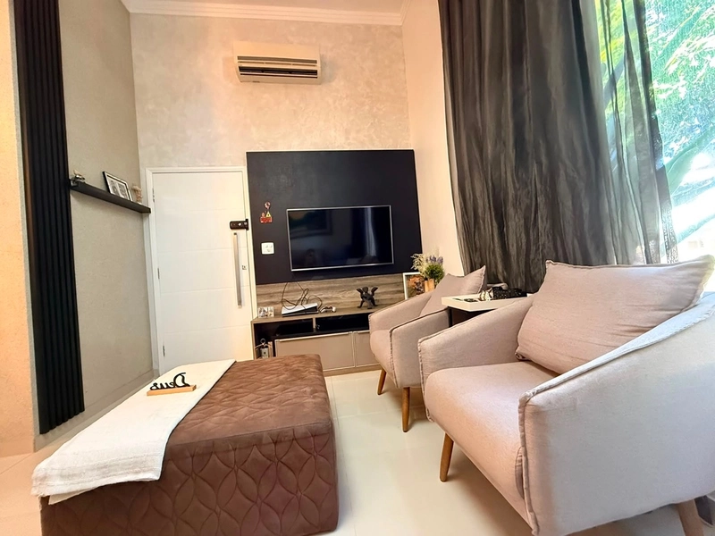 Casa em Condomínio - Região Sul - Londrina : 3ª foto da galeria de imagens do imóvel