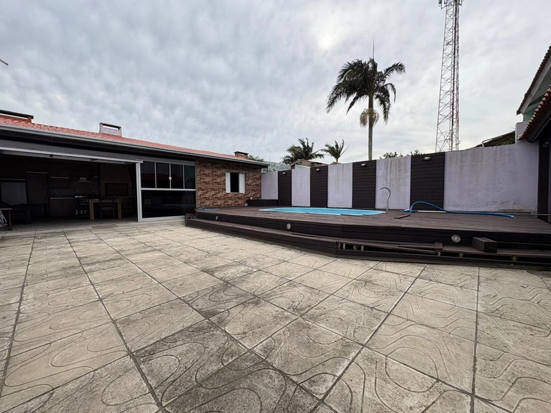 Sobrado no centro de Imbé: 23ª foto da galeria de imagens do imóvel