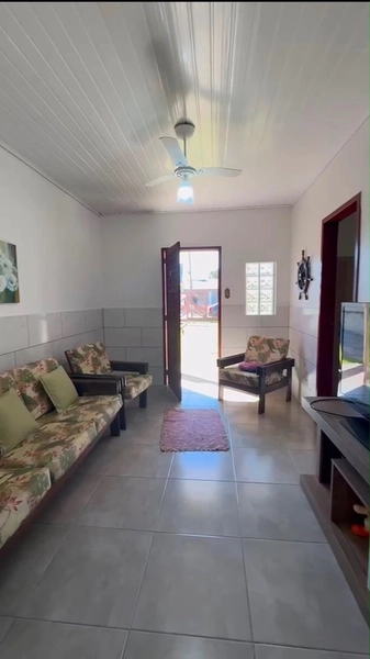 🏡 Casa à venda em Imbé – Excelente localização por apenas R$ 300 mil!: 4ª foto da galeria de imagens do imóvel