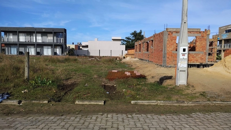 🏖️ Terreno à venda em Balneário Ipiranga – Imbé/RS: 1ª foto da galeria de imagens do imóvel