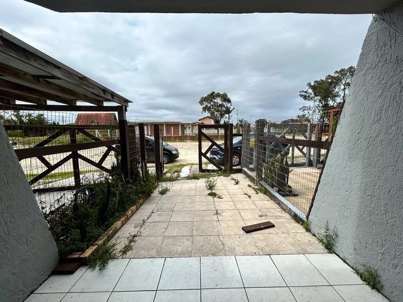 Casa à venda no centro de Imbé: 8ª foto da galeria de imagens do imóvel