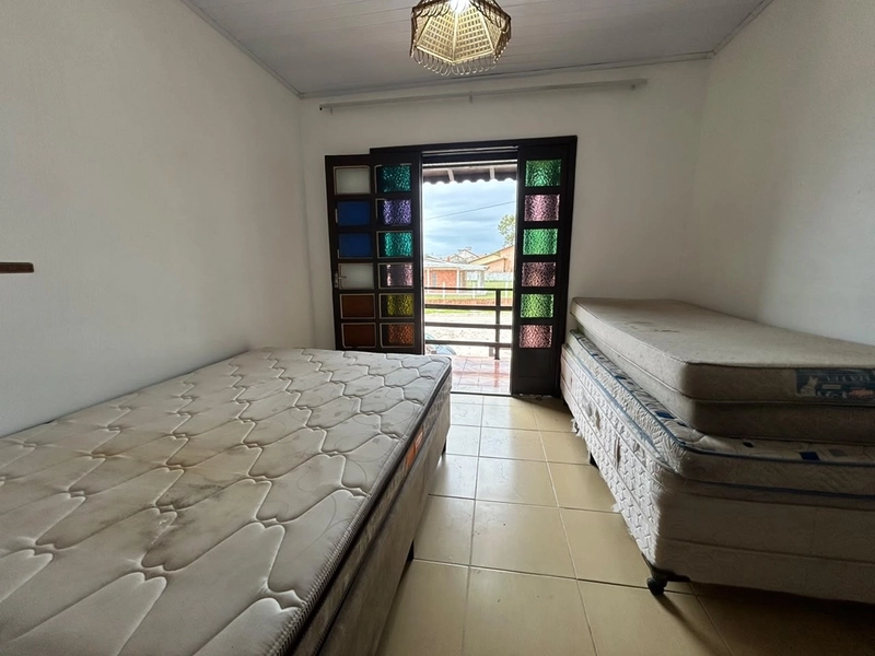 Casa à venda no centro de Imbé: 4ª foto da galeria de imagens do imóvel