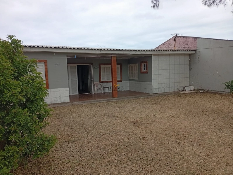 Casa à venda em Nova Tramandaí: 1ª foto da galeria de imagens do imóvel