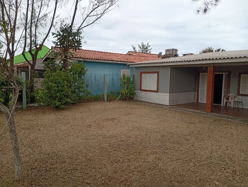 Casa à venda em Nova Tramandaí: 2ª foto da galeria de imagens do imóvel