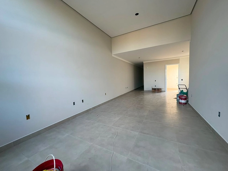 Casa nova no centro de Imbé: 2ª foto da galeria de imagens do imóvel