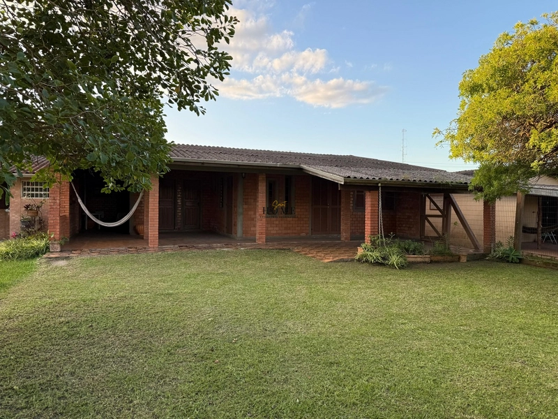Casa à venda em Mariluz: 2ª foto da galeria de imagens do imóvel