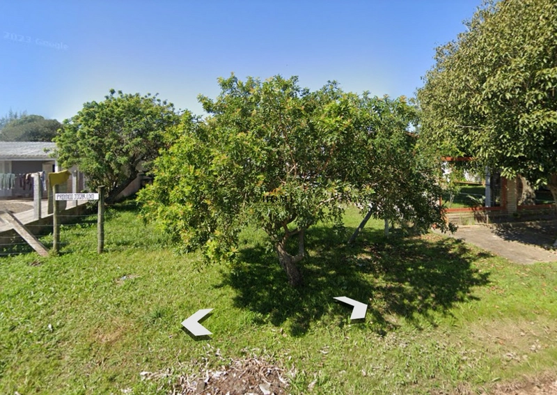 Terreno em Mariluz: 1ª foto da galeria de imagens do imóvel