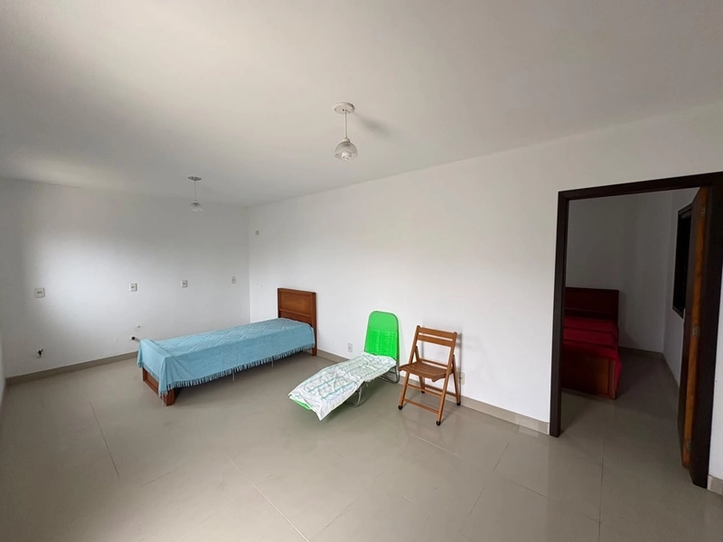 Casa à venda no centro de Imbé: 4ª foto da galeria de imagens do imóvel