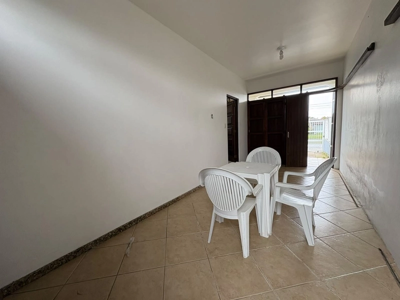 Casa à venda no centro de Imbé: 12ª foto da galeria de imagens do imóvel