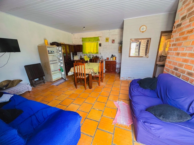 Casa à venda com exclusividade em Mariluz: 1ª foto da galeria de imagens do imóvel