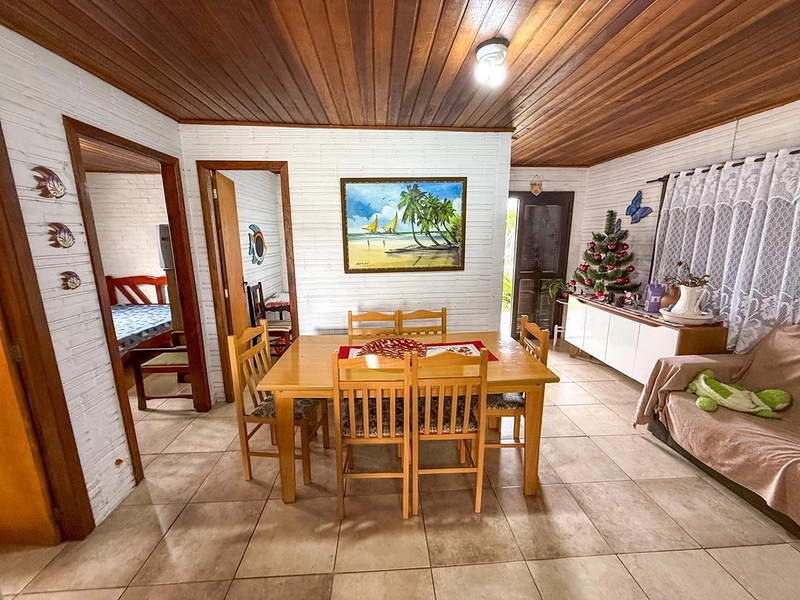 Casa à Venda no Balneário Santa Terezinha – Imbé: 3ª foto da galeria de imagens do imóvel