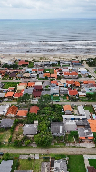 Terreno à venda em Mariluz: 3ª foto da galeria de imagens do imóvel