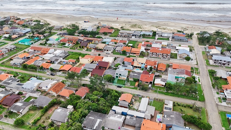 Terreno à venda em Mariluz: 2ª foto da galeria de imagens do imóvel