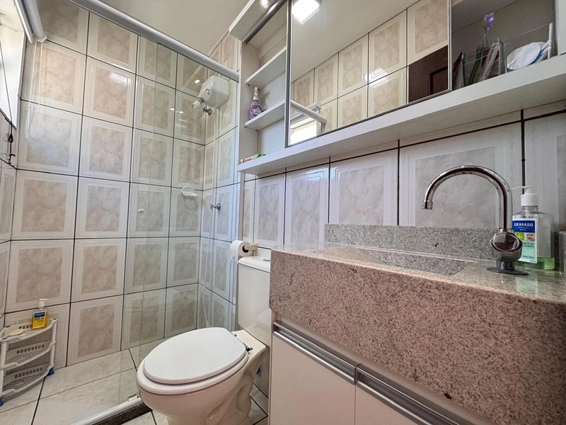 SOBRADO DE ALTO PADRÃO NO CENTRO DE IMBÉ: 15ª foto da galeria de imagens do imóvel