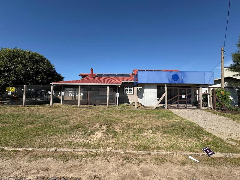 Casa de esquina à venda em Imbé: 4ª foto da galeria de imagens do imóvel