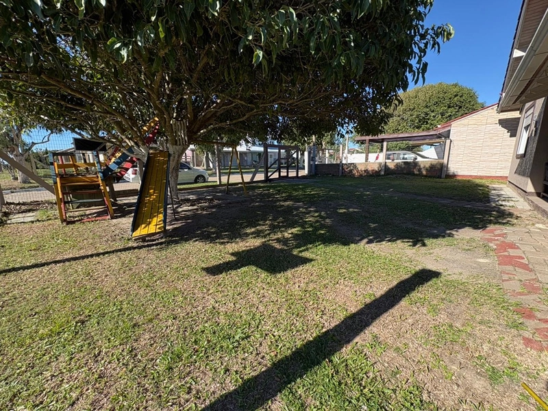 Casa de esquina à venda em Imbé: 33ª foto da galeria de imagens do imóvel