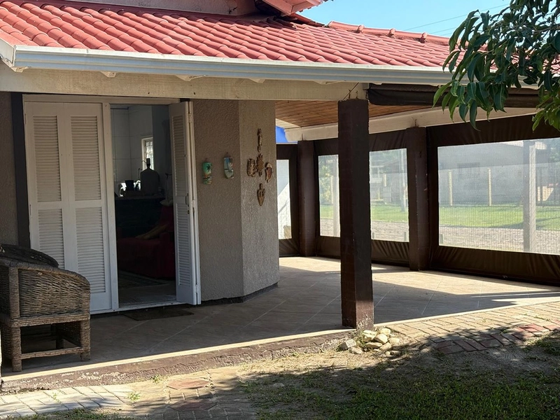 Casa de esquina à venda em Imbé: 27ª foto da galeria de imagens do imóvel