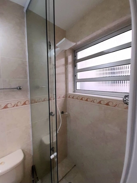 APARTAMENTO À VENDA NO CENTRO DE TRAMANDAÍ | VISTA PARA O MAR : 3ª foto da galeria de imagens do imóvel