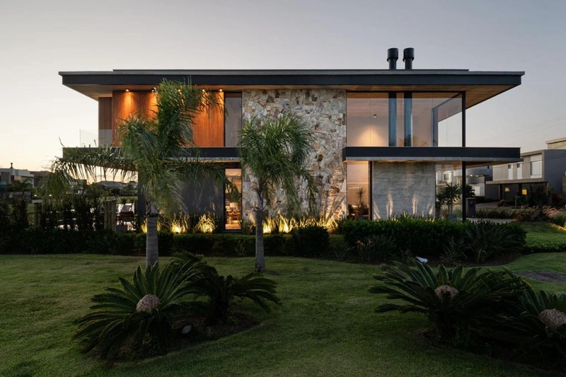 Casa em Condomínio: 2ª foto da galeria de imagens do imóvel