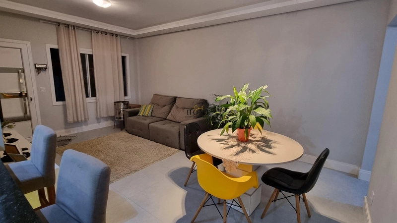 Casa à venda no centro de Imbé: 2ª foto da galeria de imagens do imóvel