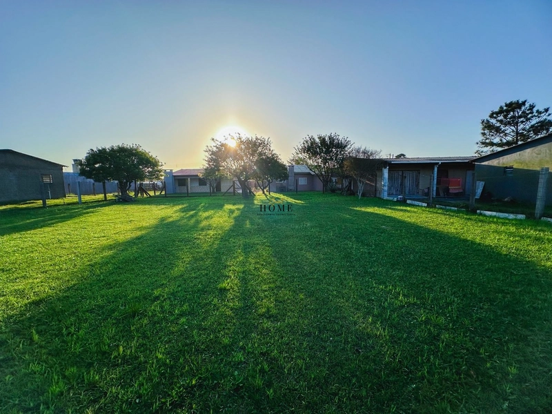 Terreno à venda em Imbé: 1ª foto da galeria de imagens do imóvel