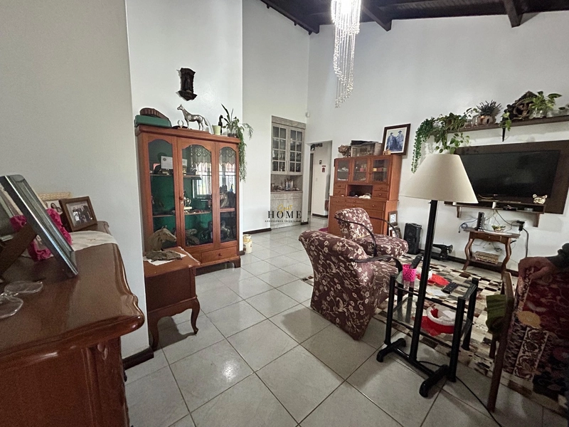 Casa à venda no centro de Imbé: 3ª foto da galeria de imagens do imóvel