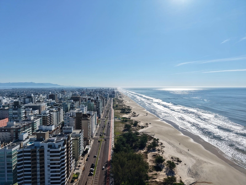 AMPLO APARTAMENTO DE FRENTE PARA O MAR E COM VISTA LIBERADA TANTO PARA O MAR QUANTO PARA ATLÂNTIDA !: 28ª foto da galeria de imagens do imóvel