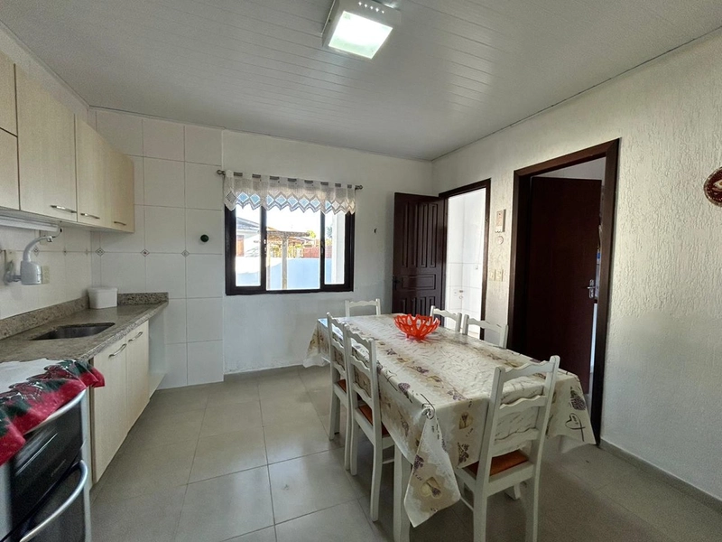 🏡 CASA À VENDA EM MARILUZ 📍 Região nobre | Próxima ao mar: 8ª foto da galeria de imagens do imóvel