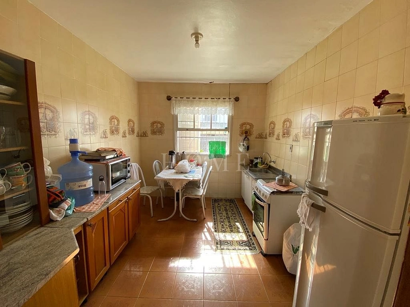 Casa à venda, próximo ao mar: 3ª foto da galeria de imagens do imóvel