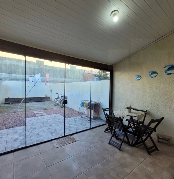 Duplex à venda no centro de Imbé : 7ª foto da galeria de imagens do imóvel