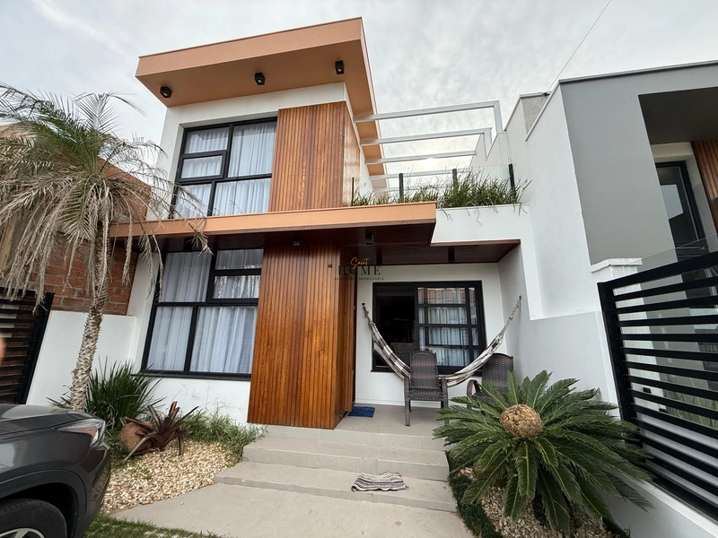 Casa à venda no centro de Imbé: 7ª foto da galeria de imagens do imóvel