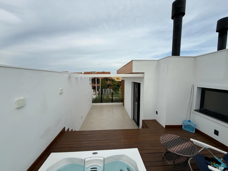 Casa à venda no centro de Imbé: 28ª foto da galeria de imagens do imóvel