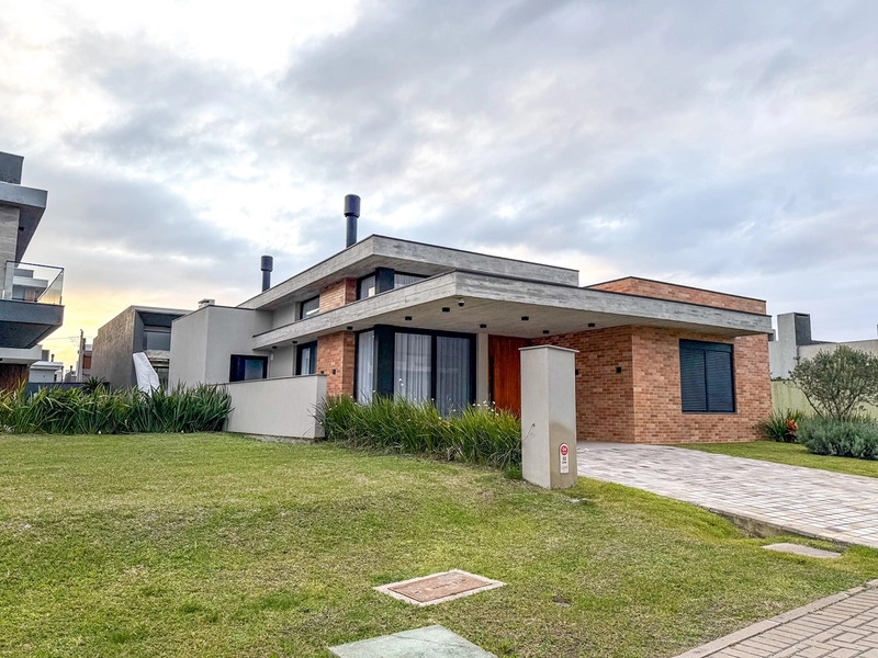 Casa no Condomínio Sunset: 2ª foto da galeria de imagens do imóvel