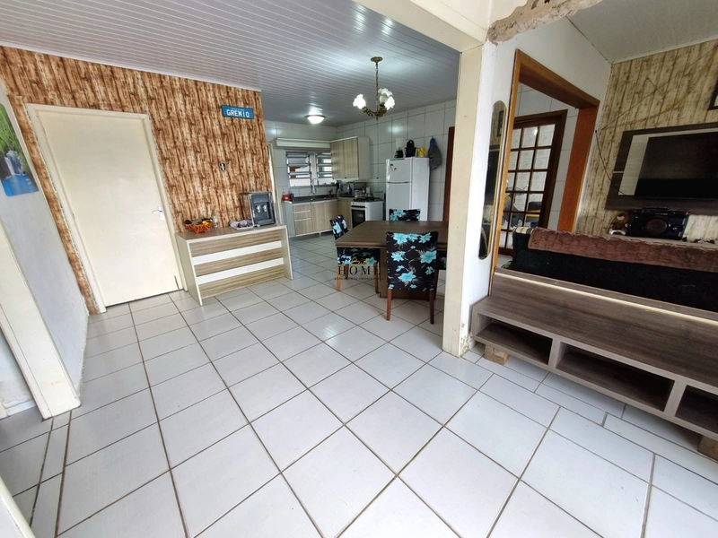 Casa à venda em Mariluz: 2ª foto da galeria de imagens do imóvel