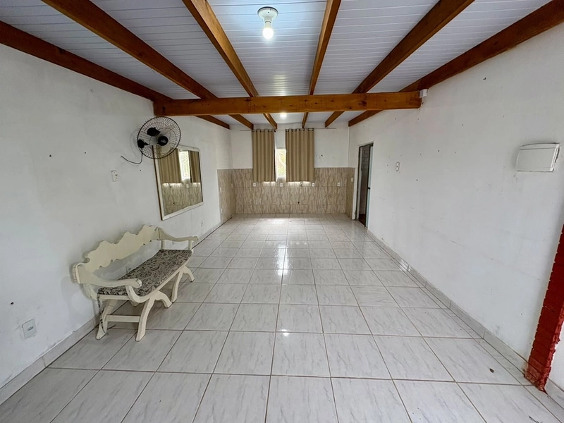 🏡 CASA DE ESQUINA À VENDA EM IMBÉ – R$ 200 MIL!: 3ª foto da galeria de imagens do imóvel