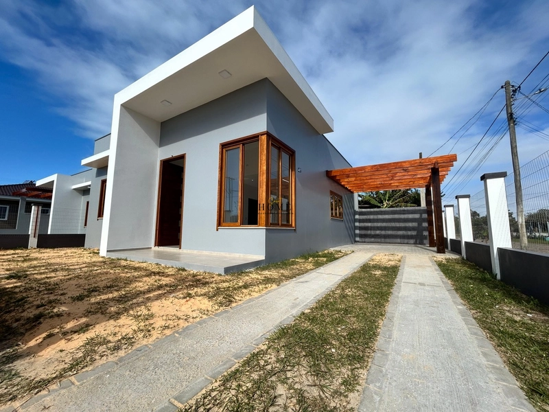 Casa em Imbé: 1ª foto da galeria de imagens do imóvel