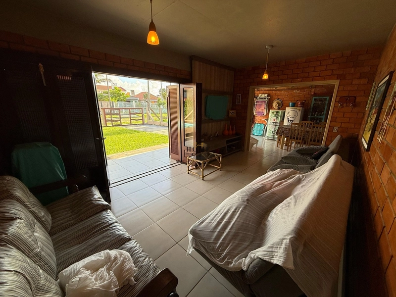 Casa à venda em Mariluz próxima ao mar: 15ª foto da galeria de imagens do imóvel