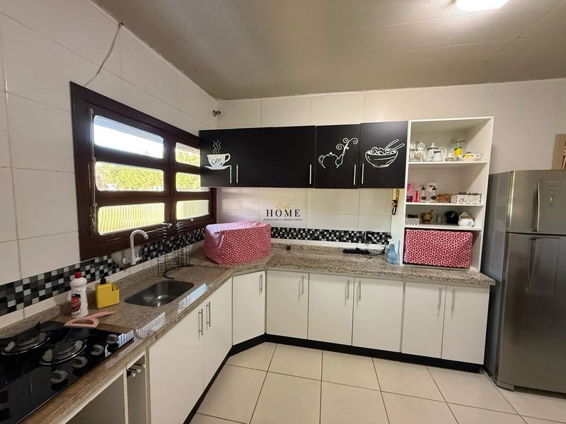 Casa à venda em Mariluz próxima ao mar: 7ª foto da galeria de imagens do imóvel