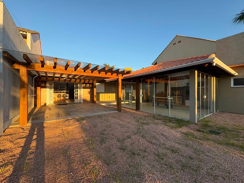 Casa no centro de Imbé - Barra: 14ª foto da galeria de imagens do imóvel