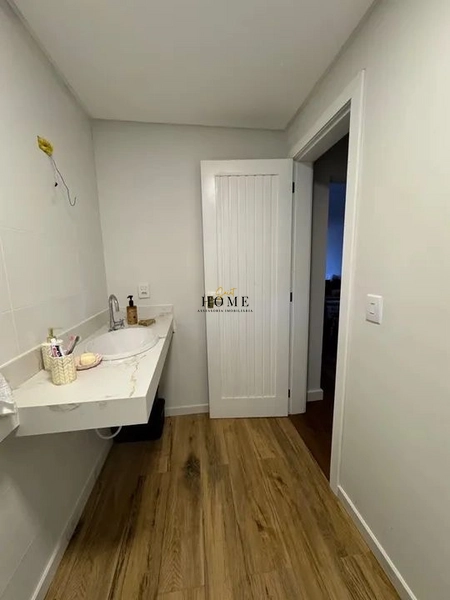 Casa à venda no centro de Xangri-lá: 5ª foto da galeria de imagens do imóvel