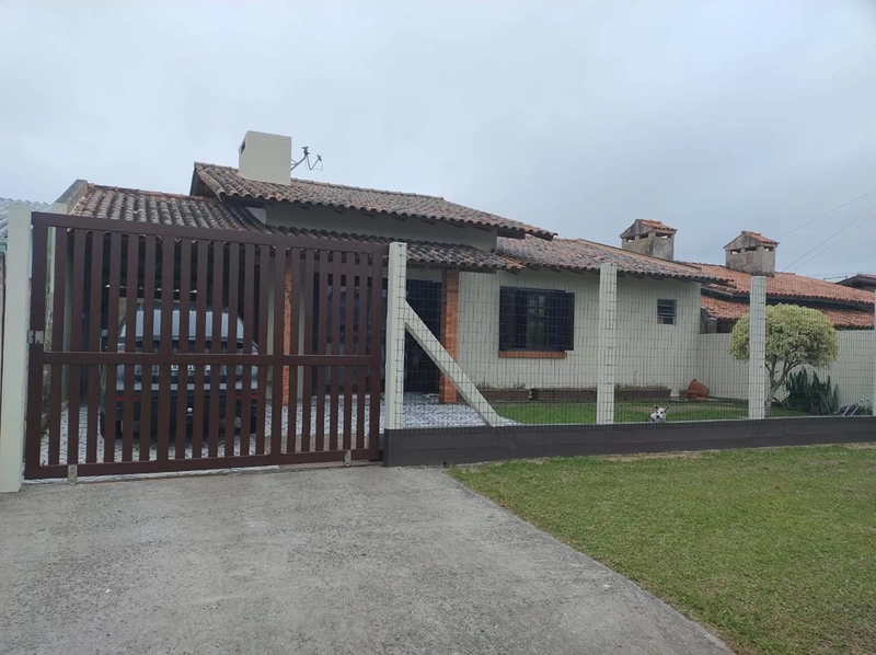 Casa à venda em Imbé - Centro: 3ª foto da galeria de imagens do imóvel