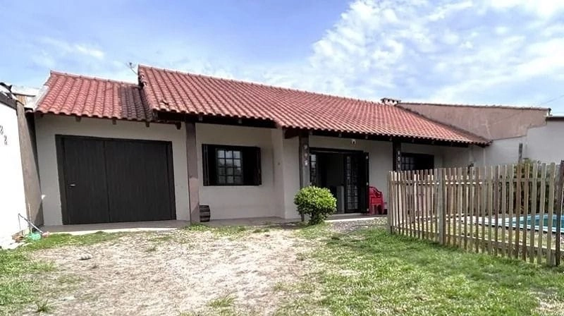 Casa à venda em Imbé - Mariluz Norte: 1ª foto da galeria de imagens do imóvel