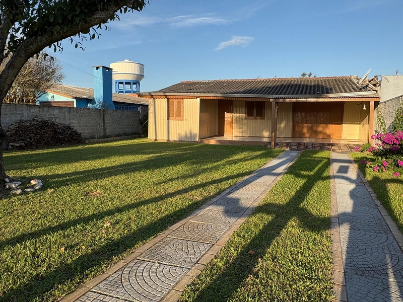 Casa à venda : 2ª foto da galeria de imagens do imóvel