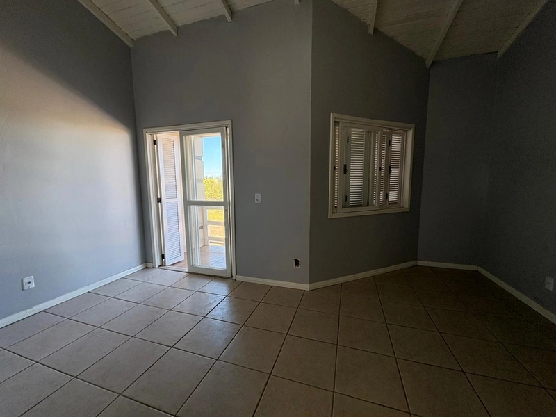 🏡 Sobrado à venda em Imbé/RS: 14ª foto da galeria de imagens do imóvel