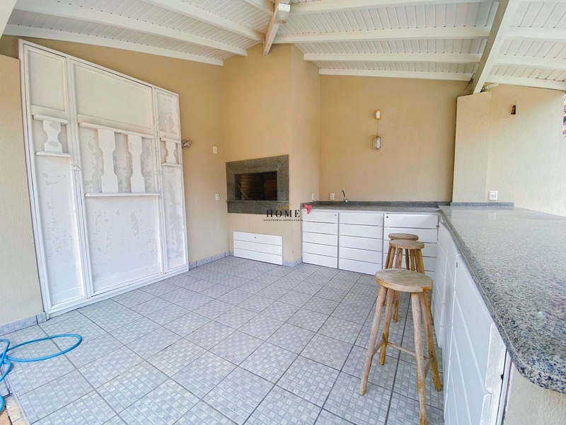 Casa à venda no centro de Imbé: 5ª foto da galeria de imagens do imóvel