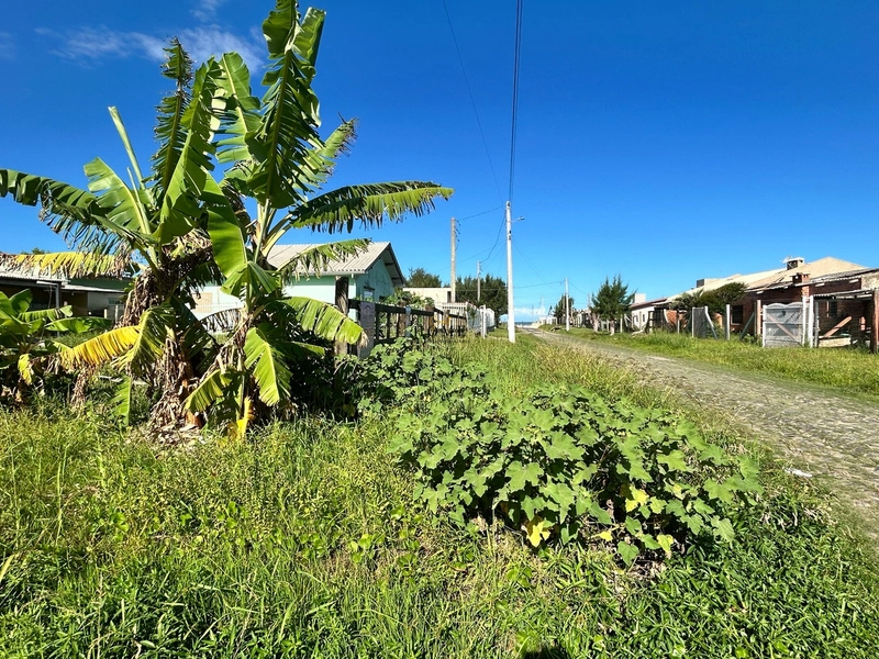 Terreno à venda em Mariluz: 1ª foto da galeria de imagens do imóvel