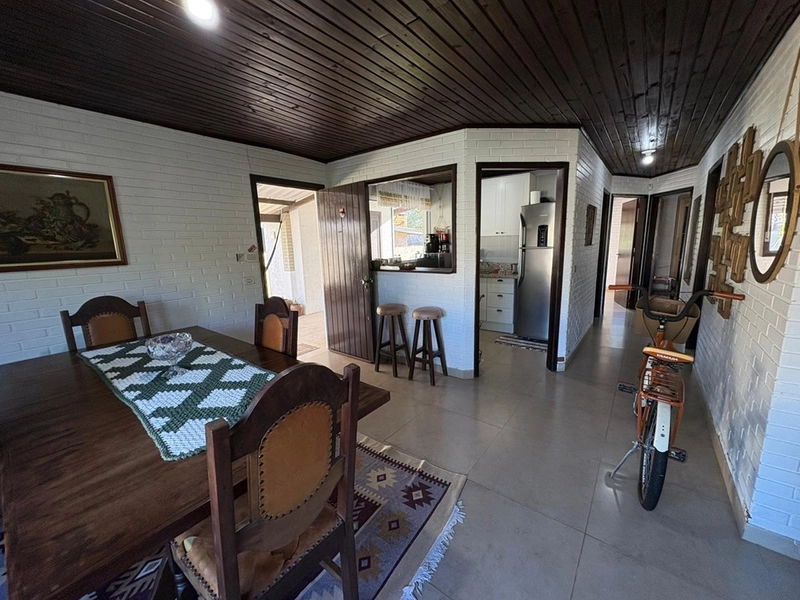 🏡 Casa mobiliada à venda no Centro de Imbé: 4ª foto da galeria de imagens do imóvel