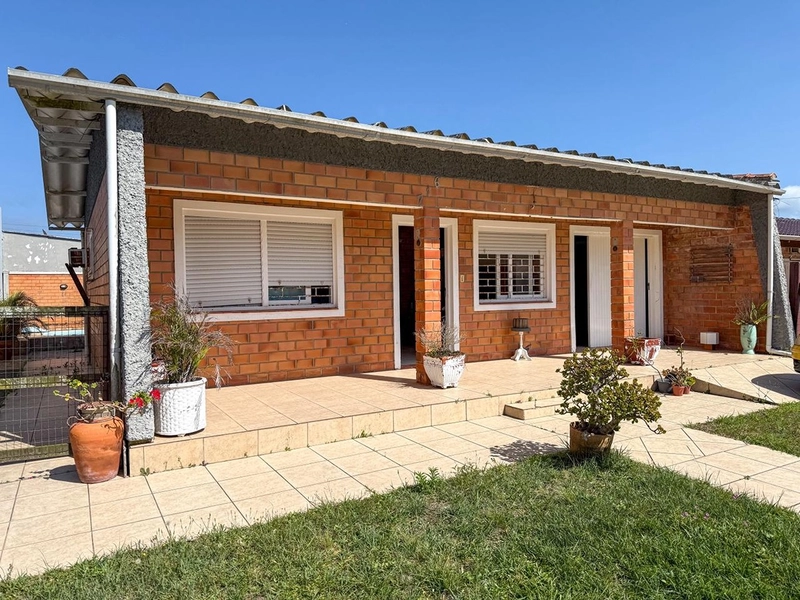 Casa à Venda em Imbé – Balneário Mariluz: 3ª foto da galeria de imagens do imóvel